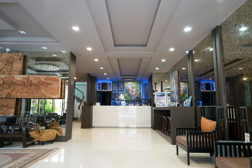 Patong Minatale Phuket酒店 外观 照片